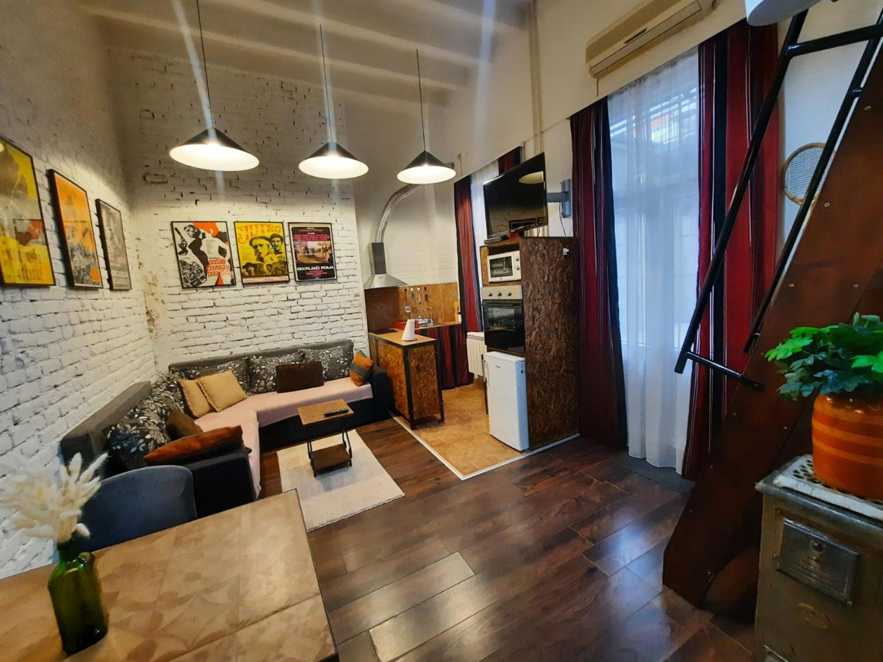 Republica Lägenhet Belgrad Rum bild