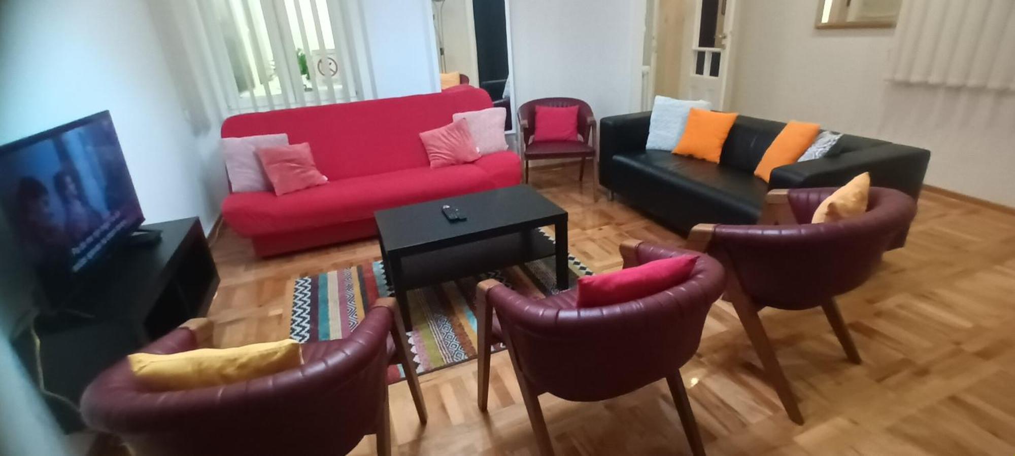 Republica Lägenhet Belgrad Rum bild
